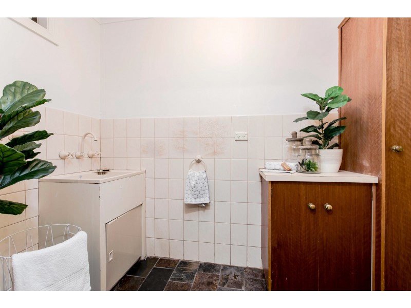 28 Halls Place, Adelaide SA 5000