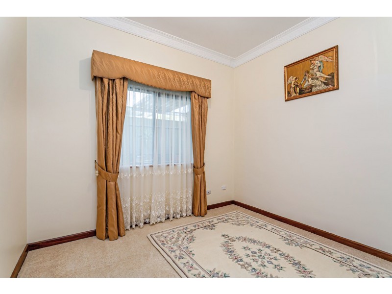 20 Wanbi Court, Craigmore SA 5114