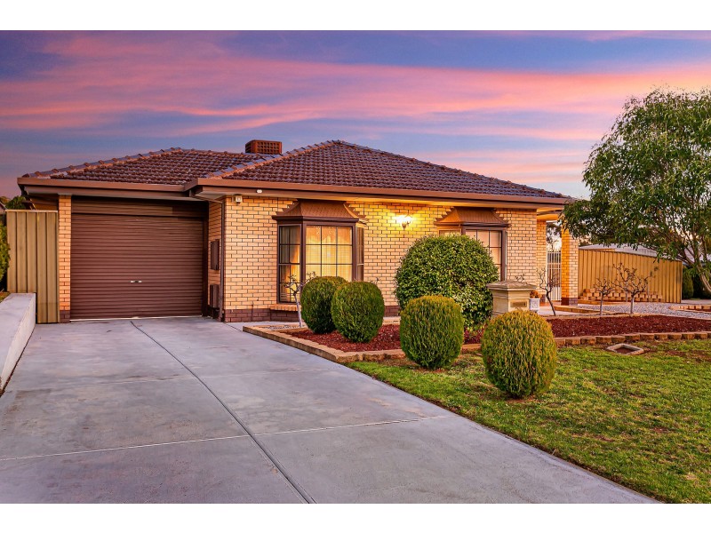 20 Wanbi Court, Craigmore SA 5114