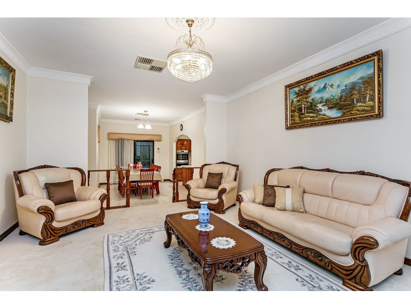 20 Wanbi Court, Craigmore SA 5114