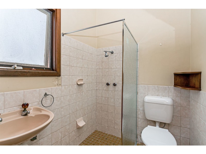 4 Lisa Place, Grange SA 5022