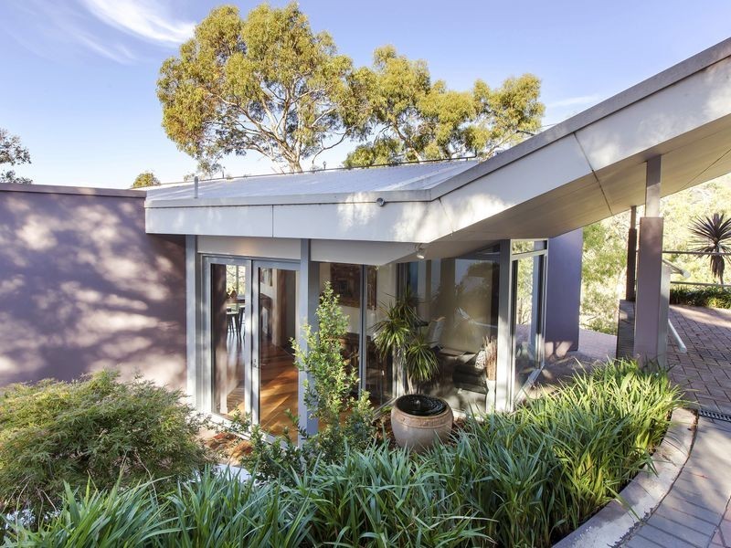6 Whitbread Grove, Skye SA 5072