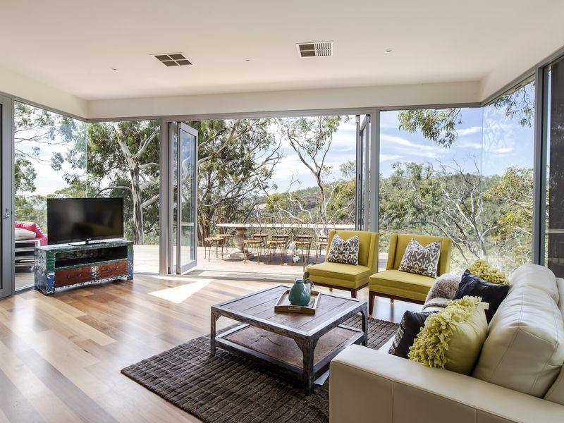 6 Whitbread Grove, Skye SA 5072