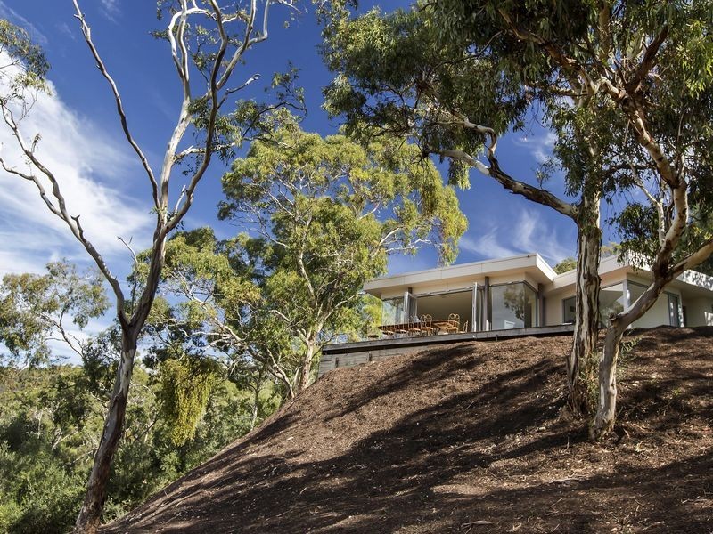 6 Whitbread Grove, Skye SA 5072