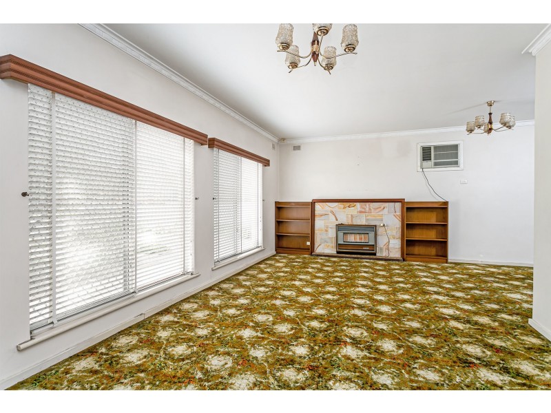 28 Findon Road, Woodville West SA 5011