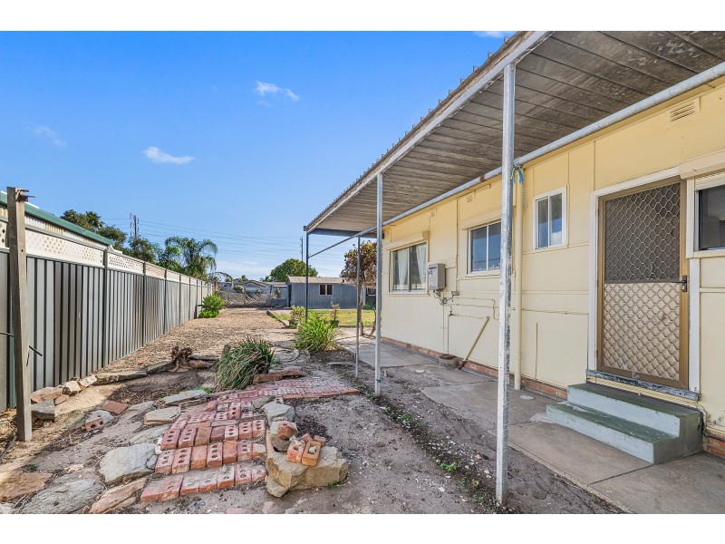 5 Enid Avenue, Osborne SA 5017