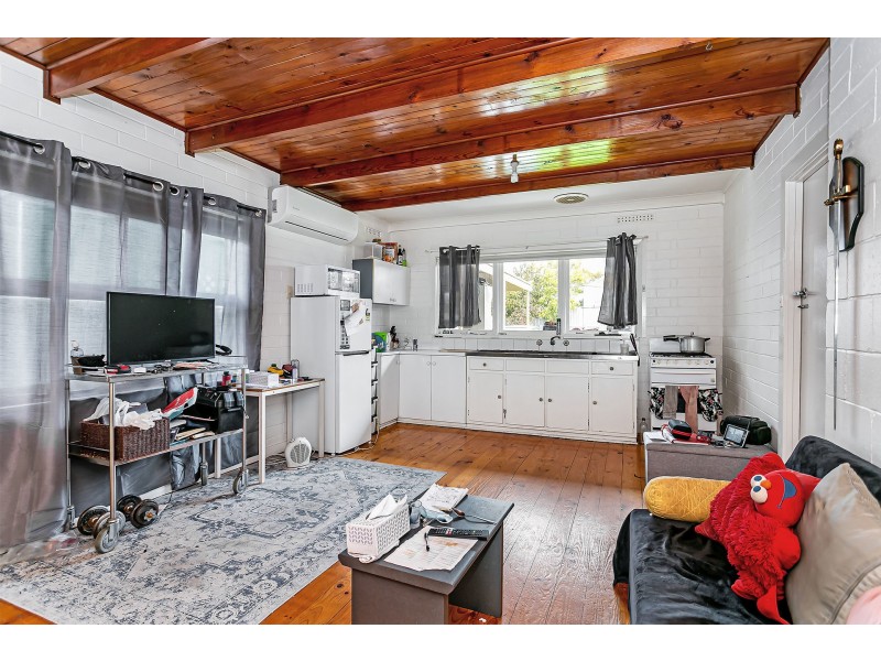 40A & 40B Wolseley Terrace, Ascot Park SA 5043