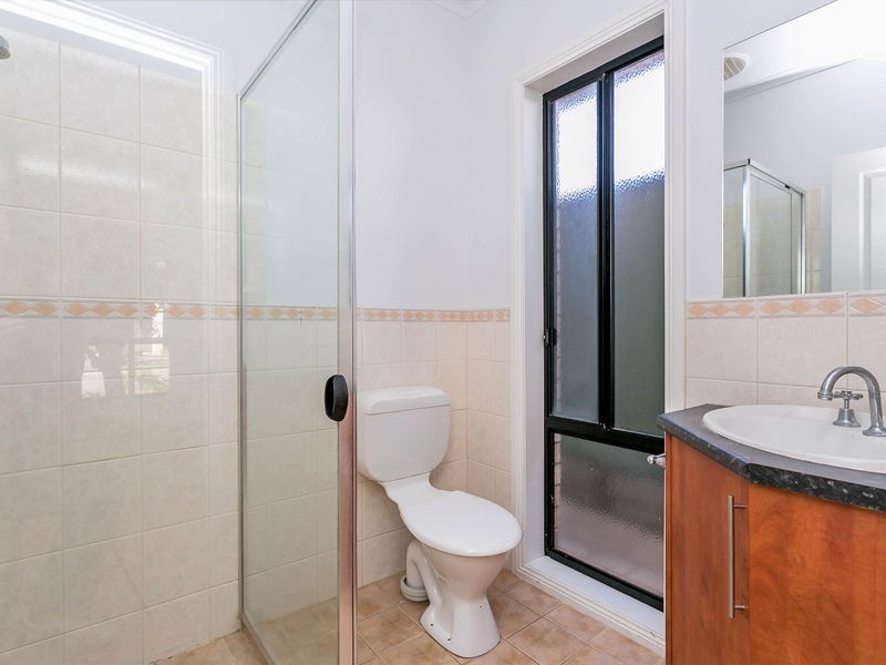 10 Plover Street, Mawson Lakes SA 5095