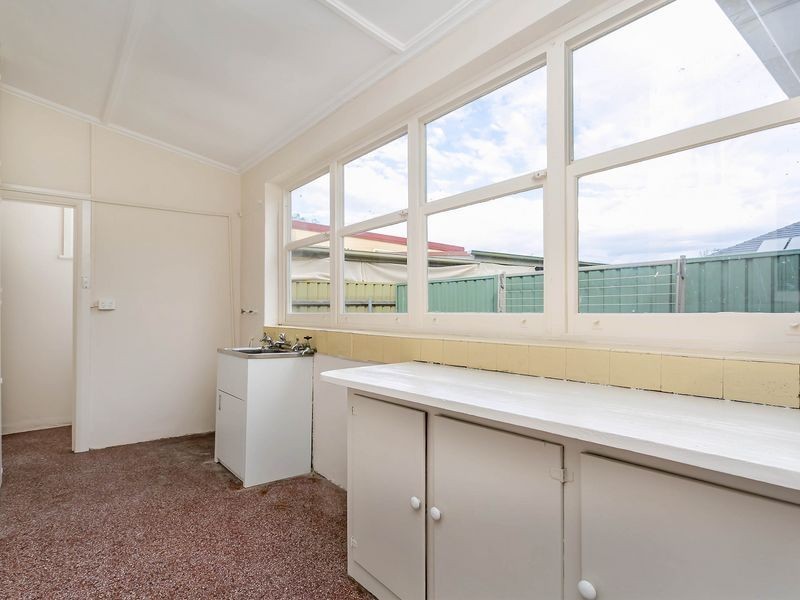 24 Brooklyn Avenue, Brooklyn Park SA 5032