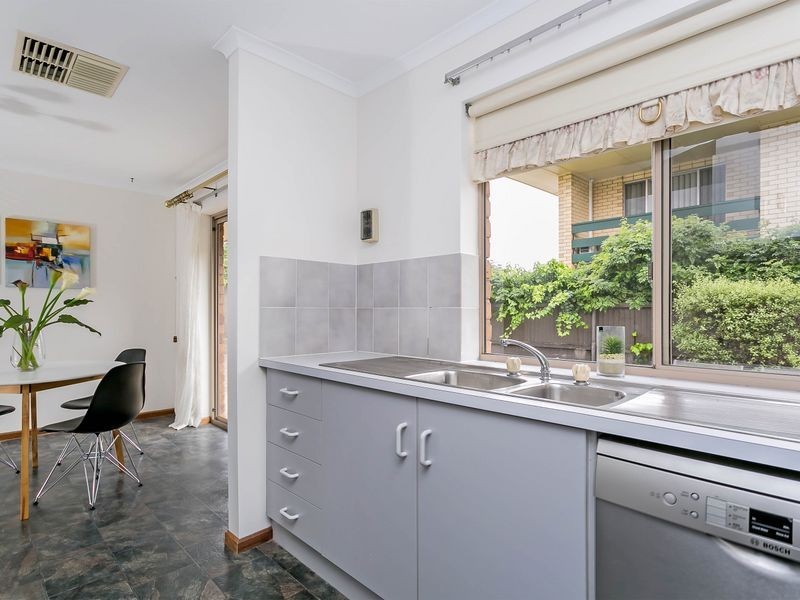 3/6 Cambridge Terrace, Brighton SA 5048