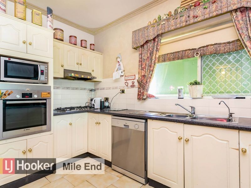 46 John Street, Flinders Park SA 5025