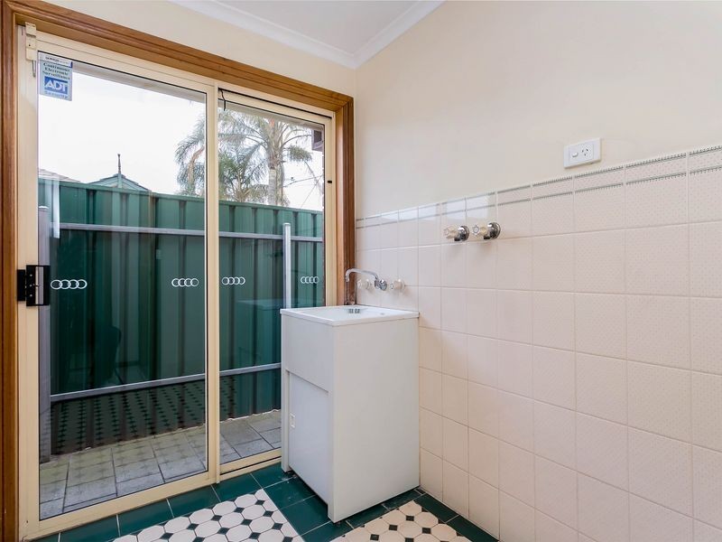 1/241 Findon Road, Findon SA 5023