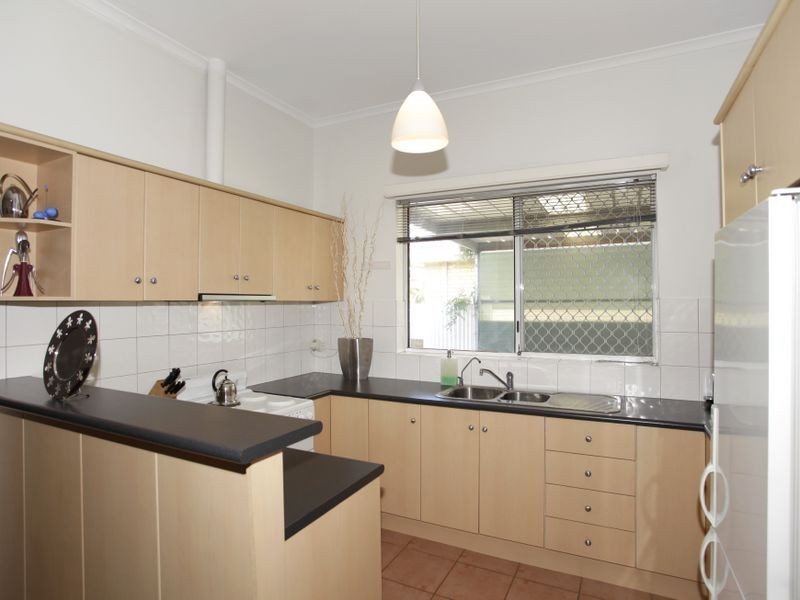 24 Main Street, Beverley SA 5009