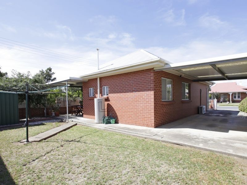 24 Main Street, Beverley SA 5009