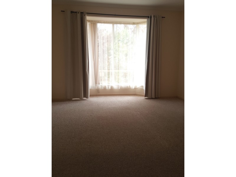 8 Wentworth Place, Brompton SA 5007