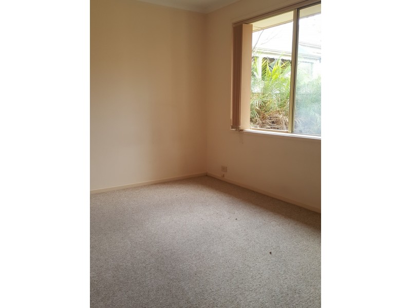 8 Wentworth Place, Brompton SA 5007