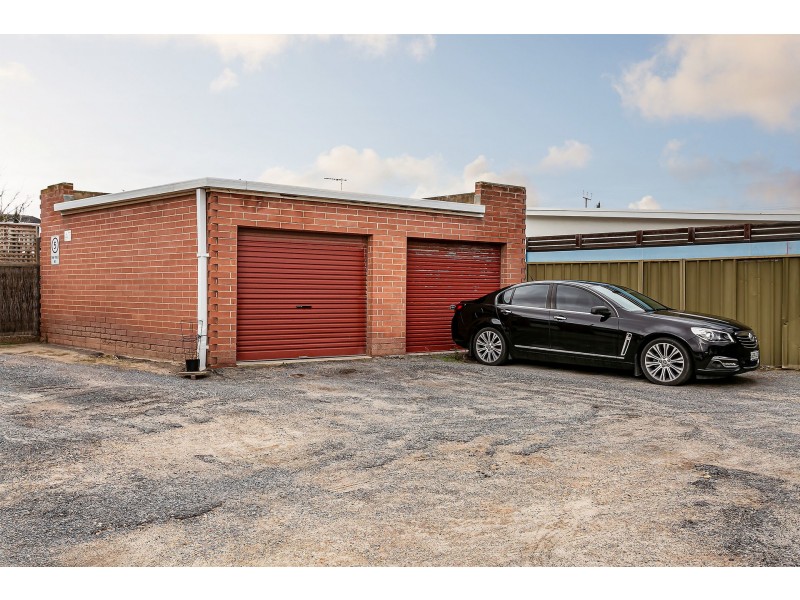 1/22 Patawalonga Frontage, Glenelg North SA 5045