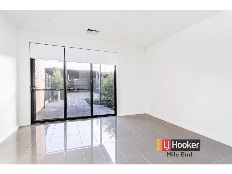 123 St Clair Avenue, St Clair SA 5280