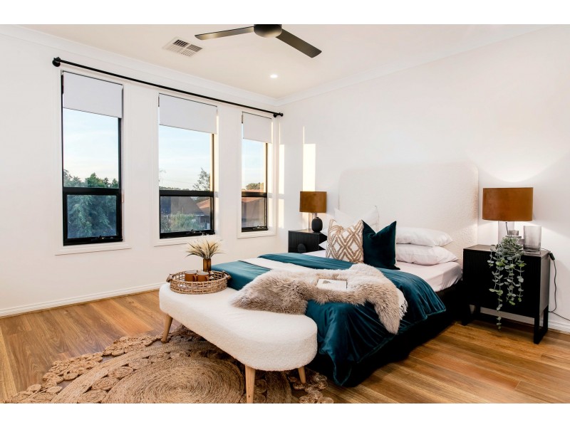 15 Mamande Crescent, Lockleys SA 5032