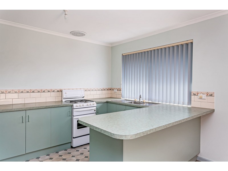 1/304 Victoria Road, Largs North SA 5016