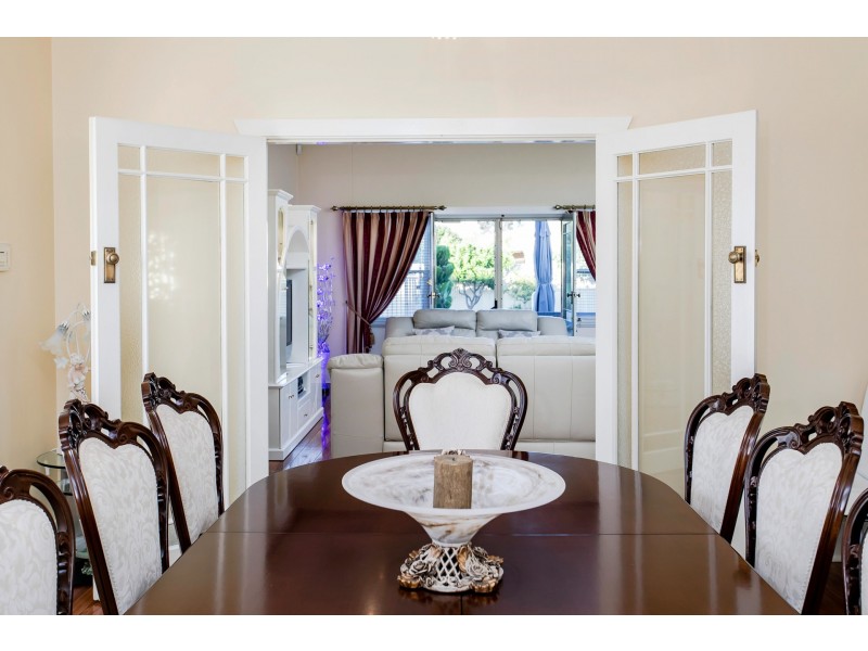 21 Coombe Road, Allenby Gardens SA 5009