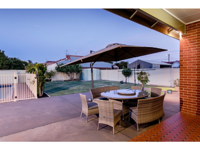 21 Coombe Road, Allenby Gardens SA 5009