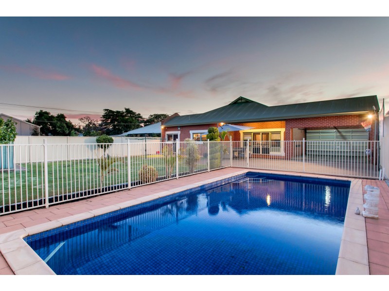 21 Coombe Road, Allenby Gardens SA 5009