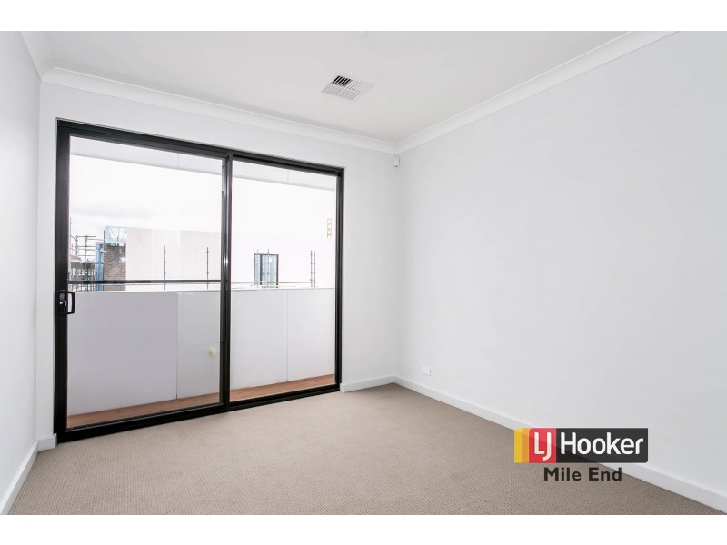 17 Colton Street, West Lakes SA 5021