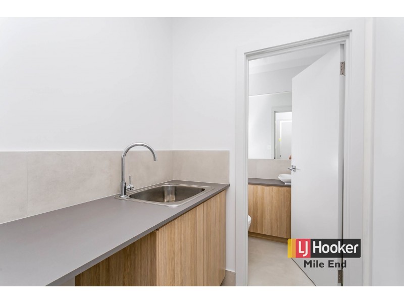 17 Colton Street, West Lakes SA 5021