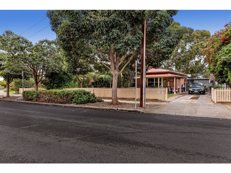 26 & 28 McInerney Avenue, Mitchell Park SA 5043
