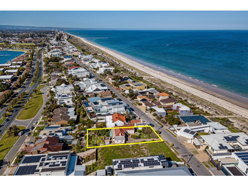 122 Seaview Road, Tennyson SA 5022