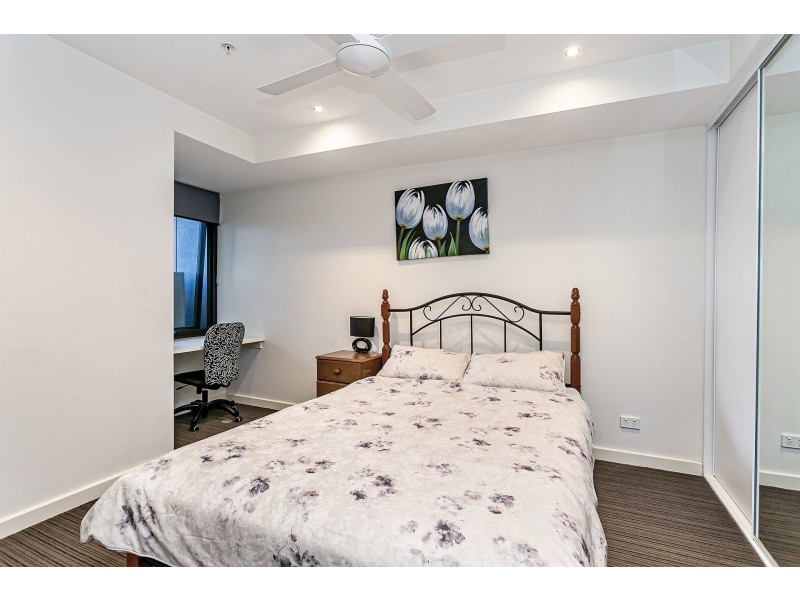 1302/102 Waymouth Street, Adelaide SA 5000