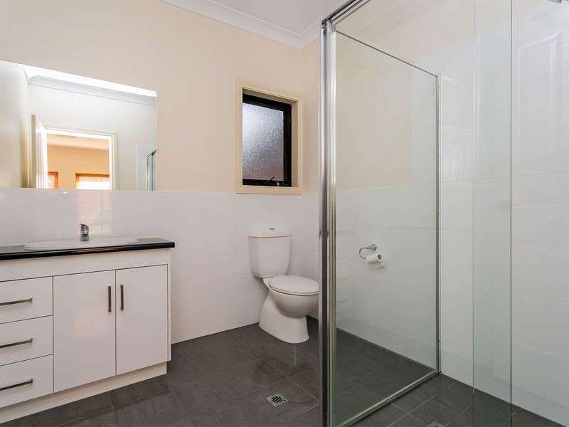 40a Grey Avenue, Beverley SA 5009
