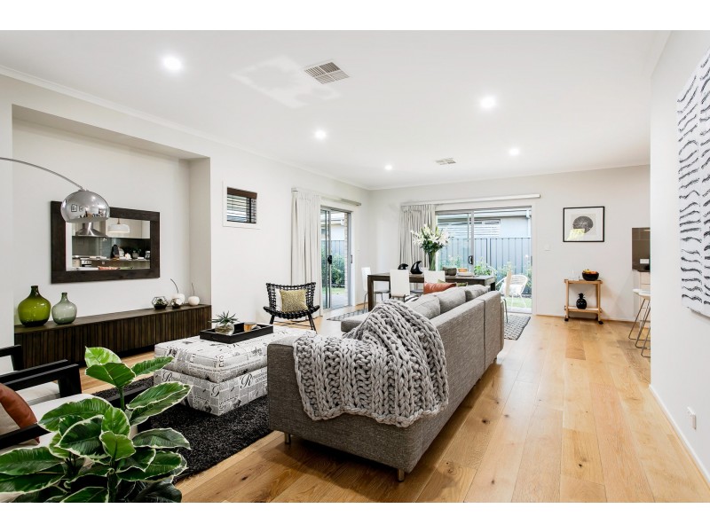 2 Cardinal Street, St Clair SA 5280