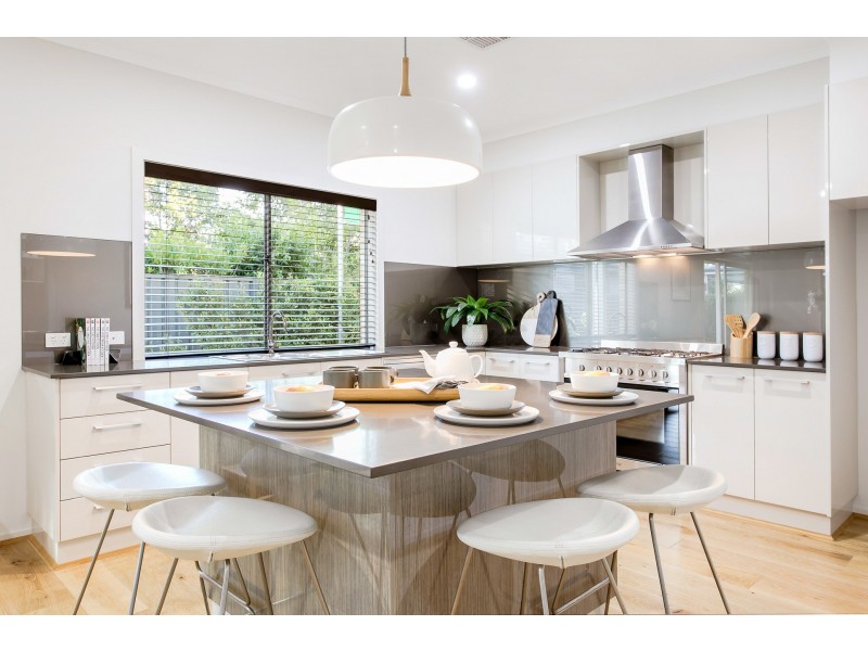 2 Cardinal Street, St Clair SA 5280