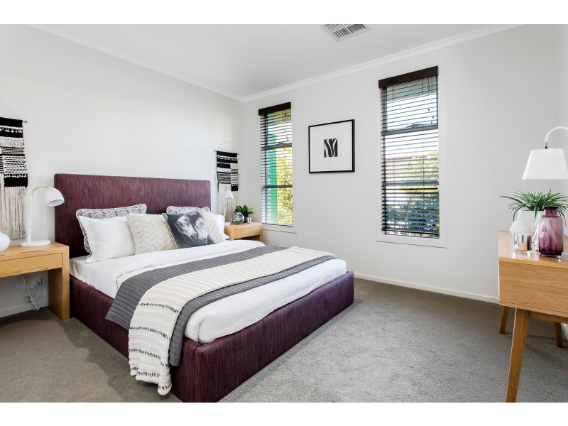 2 Cardinal Street, St Clair SA 5280