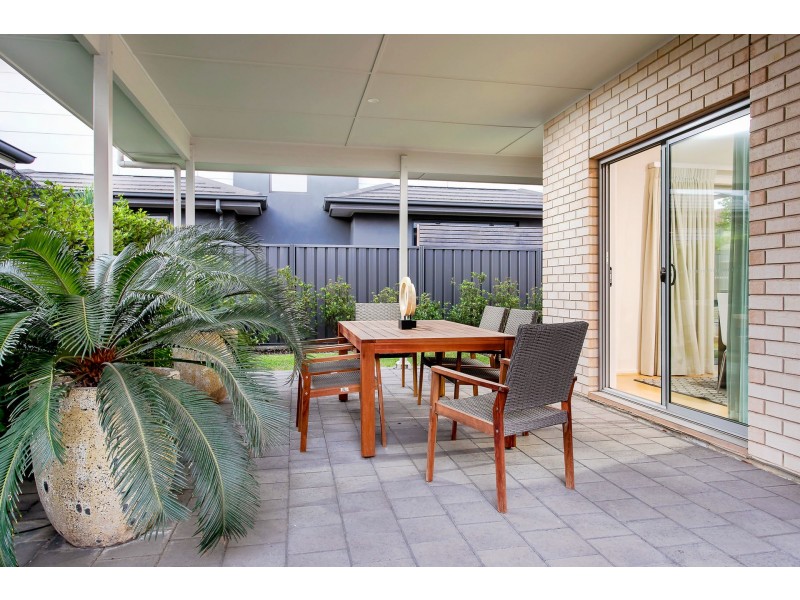 2 Cardinal Street, St Clair SA 5280