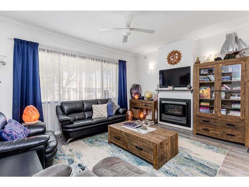 22 Waller Street, Mansfield Park SA 5012