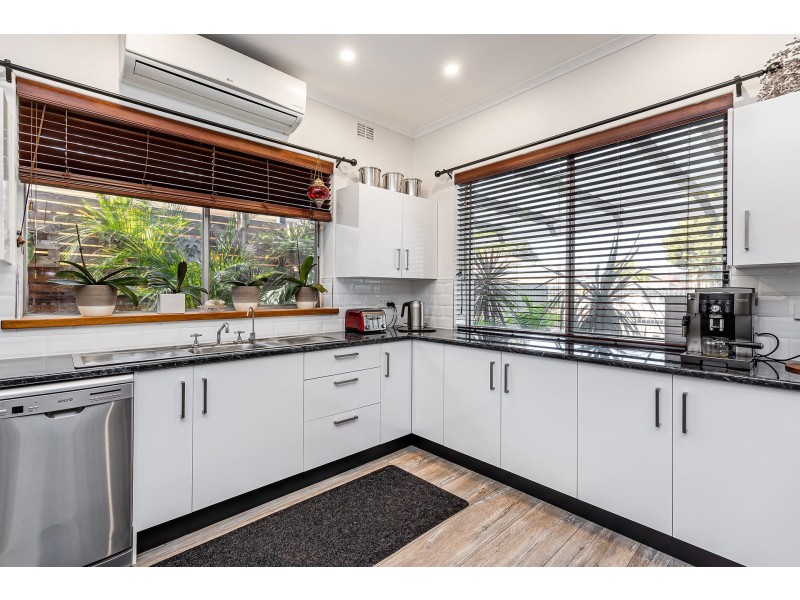 22 Waller Street, Mansfield Park SA 5012