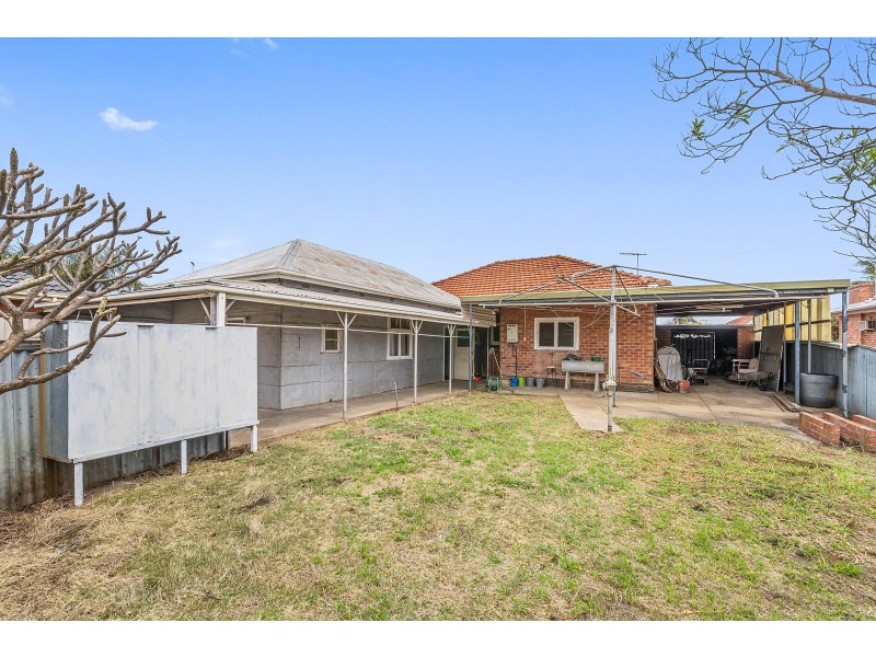 5 Adelaide Street, Athol Park SA 5012