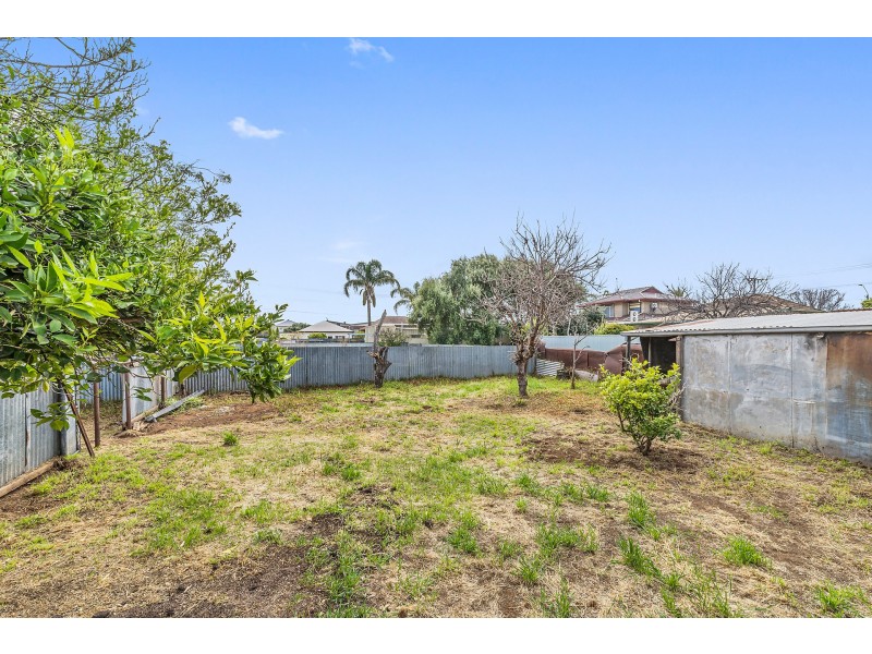 5 Adelaide Street, Athol Park SA 5012