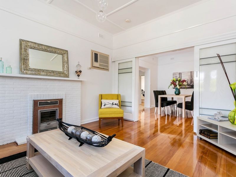 36 Ledger Rd, Woodville South SA 5011