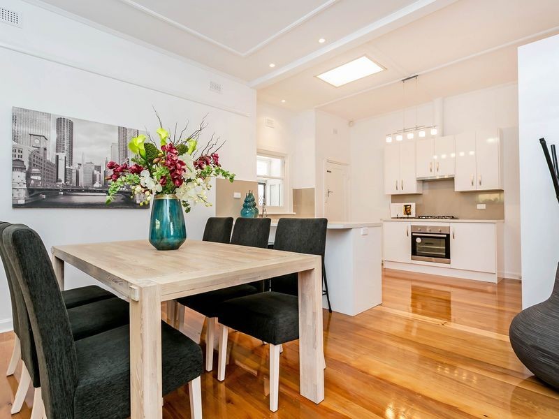 36 Ledger Rd, Woodville South SA 5011