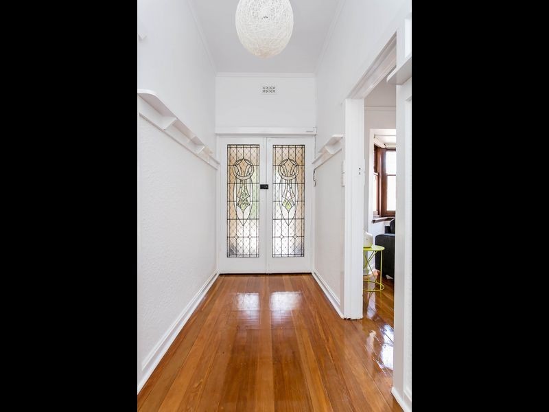 36 Ledger Rd, Woodville South SA 5011