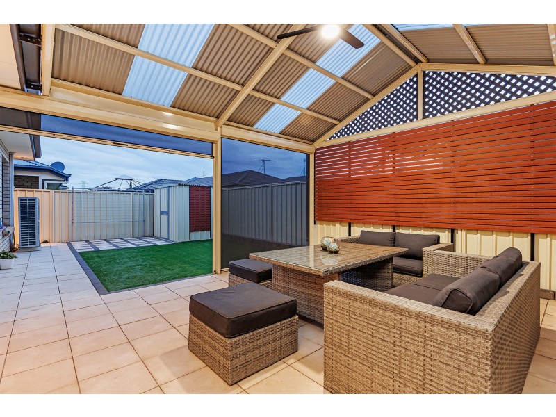 33 The Boulevard, Parafield Gardens SA 5107