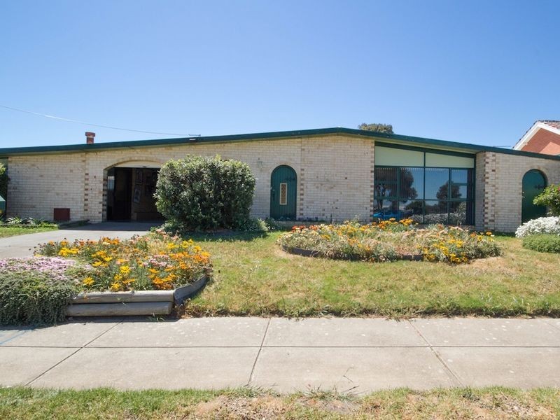 560 Sir Donald Bradman Drive, Lockleys SA 5032