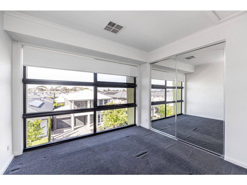 28 Trainer Street, St Clair SA 5280