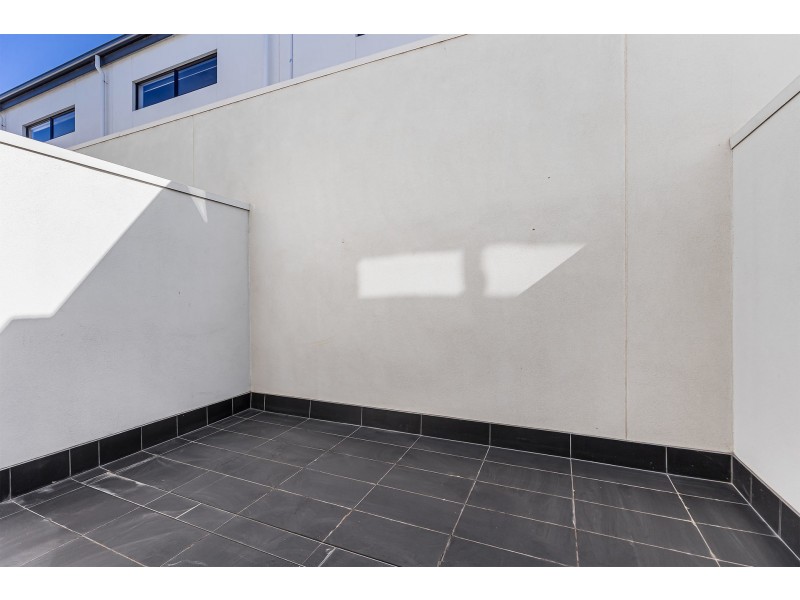 28 Trainer Street, St Clair SA 5280