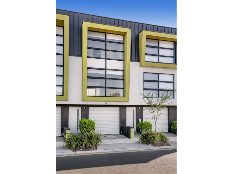 28 Trainer Street, St Clair SA 5280