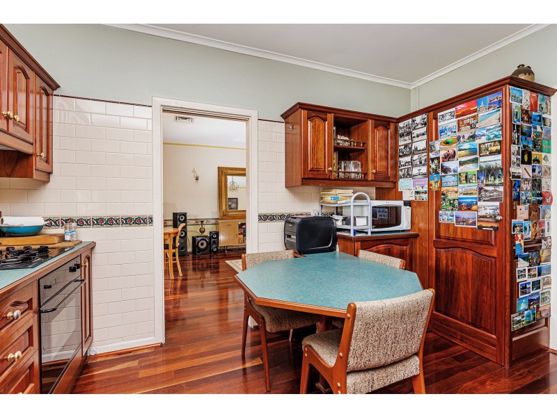 4 Hamilton Street, Glenelg North SA 5045